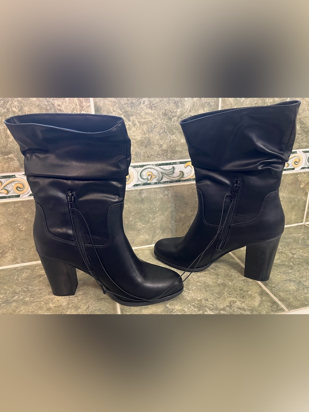 Black Mid-Calf Block Heel Boots